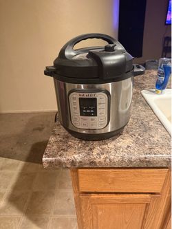 Instant Pot Duo 6-Quart 7-in-1 Pressure Cooker