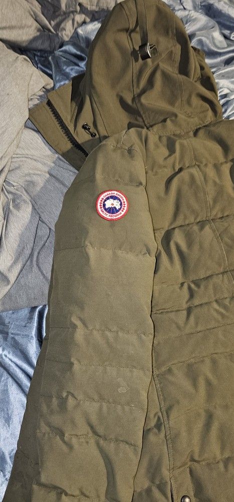 Canada Goose Langford Parka – Men’s Medium – Military Green – $500 OBO