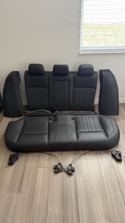 2011-2016 BMW 5 Series Rear Seat Set