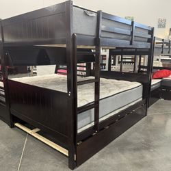 FULL OVER FULL BUNK BED WITH PULL-OUT TRUNDLE  