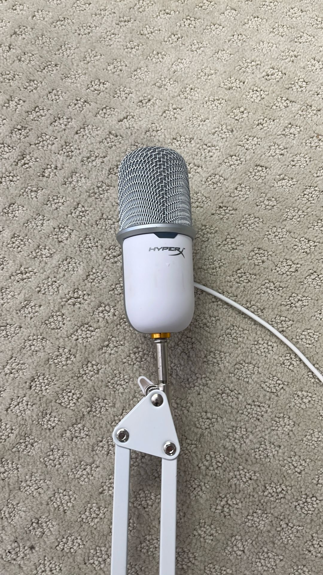 Hyper X Solo Cast Microphone With Mic Arm
