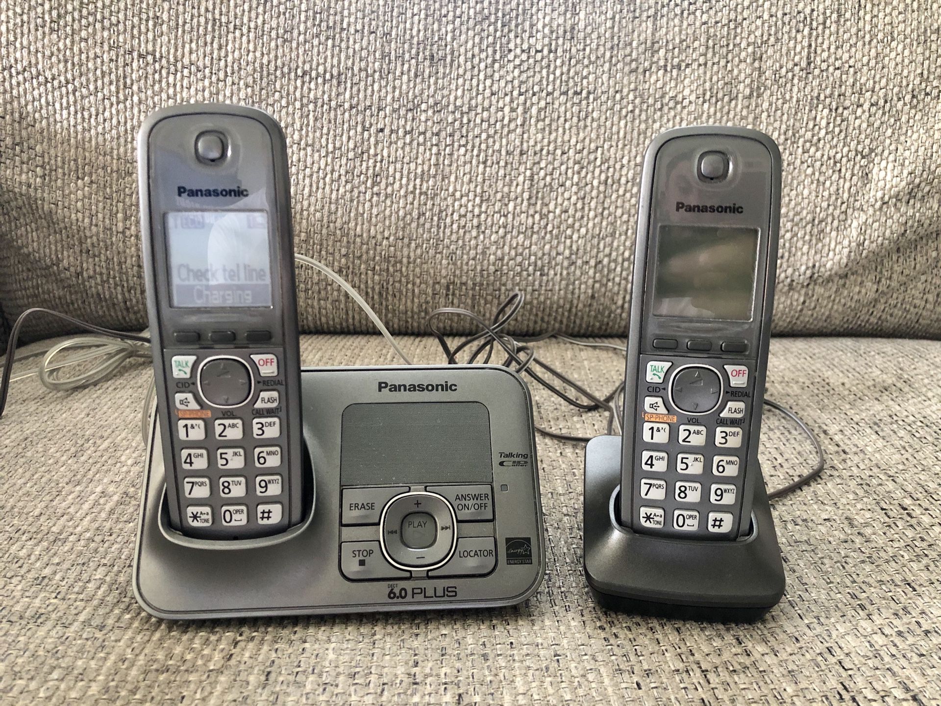 Panasonic KX-TG4131 Cordless Home Phone Answering Machine w/ 2 Handsets
