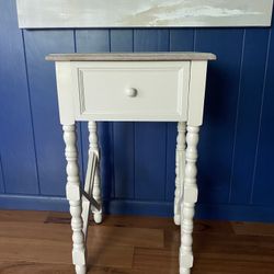 Wooden End Table 