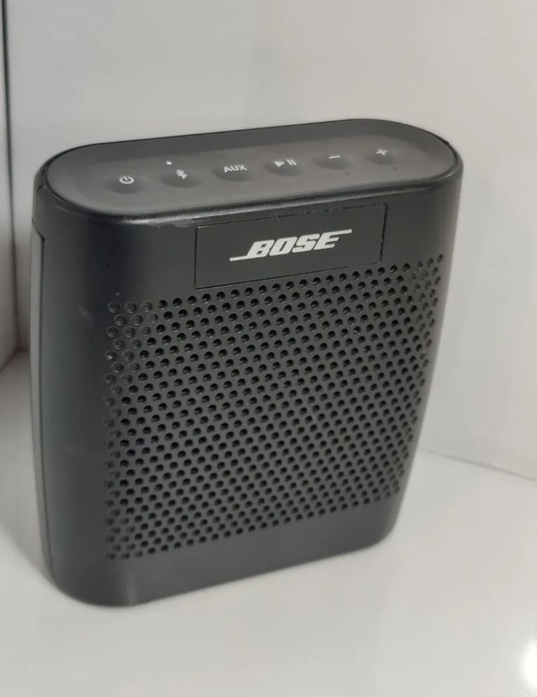 Bose sound-link Color Bluetooth. 
