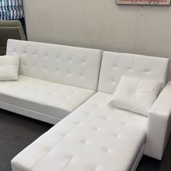 New 99x62 Sleeper Sectional Couch 