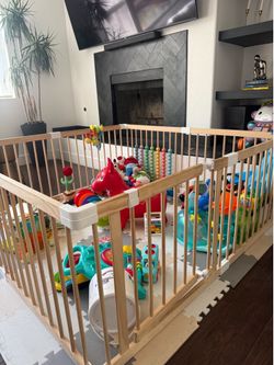 WOODEN PLAYPEN