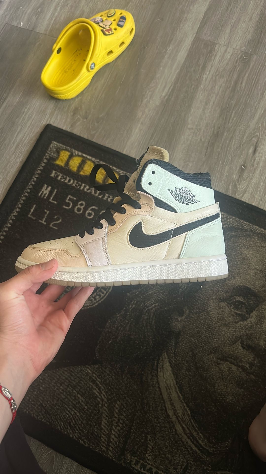 Jordan 1 Pastel Size 7