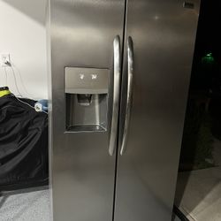 Frigidaire Gallery Stainless Steel Refrigerator 