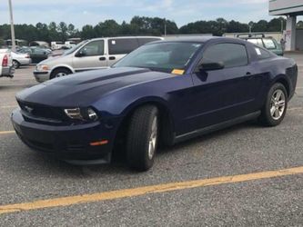 2012 ford mustang v6