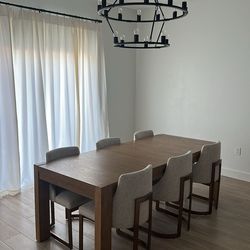 Dining Table + Chairs