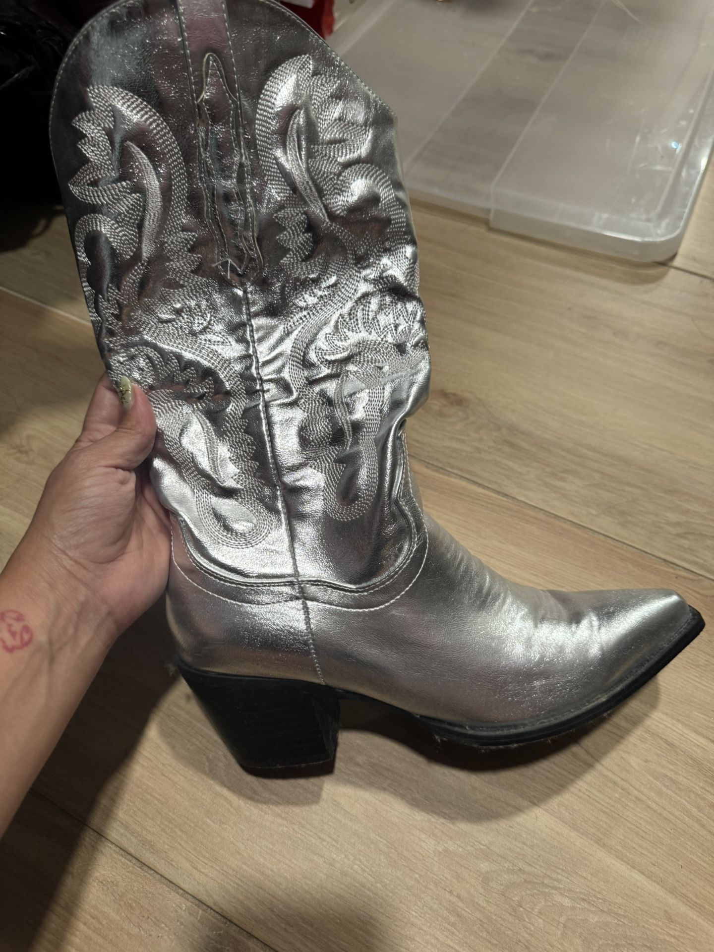 Amazon Silver Cowboy Boots