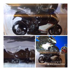 HotWheels-Street Stealth