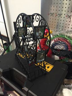 Metal Picture Ferries Wheel