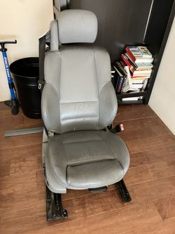 Front grey Passenger seat