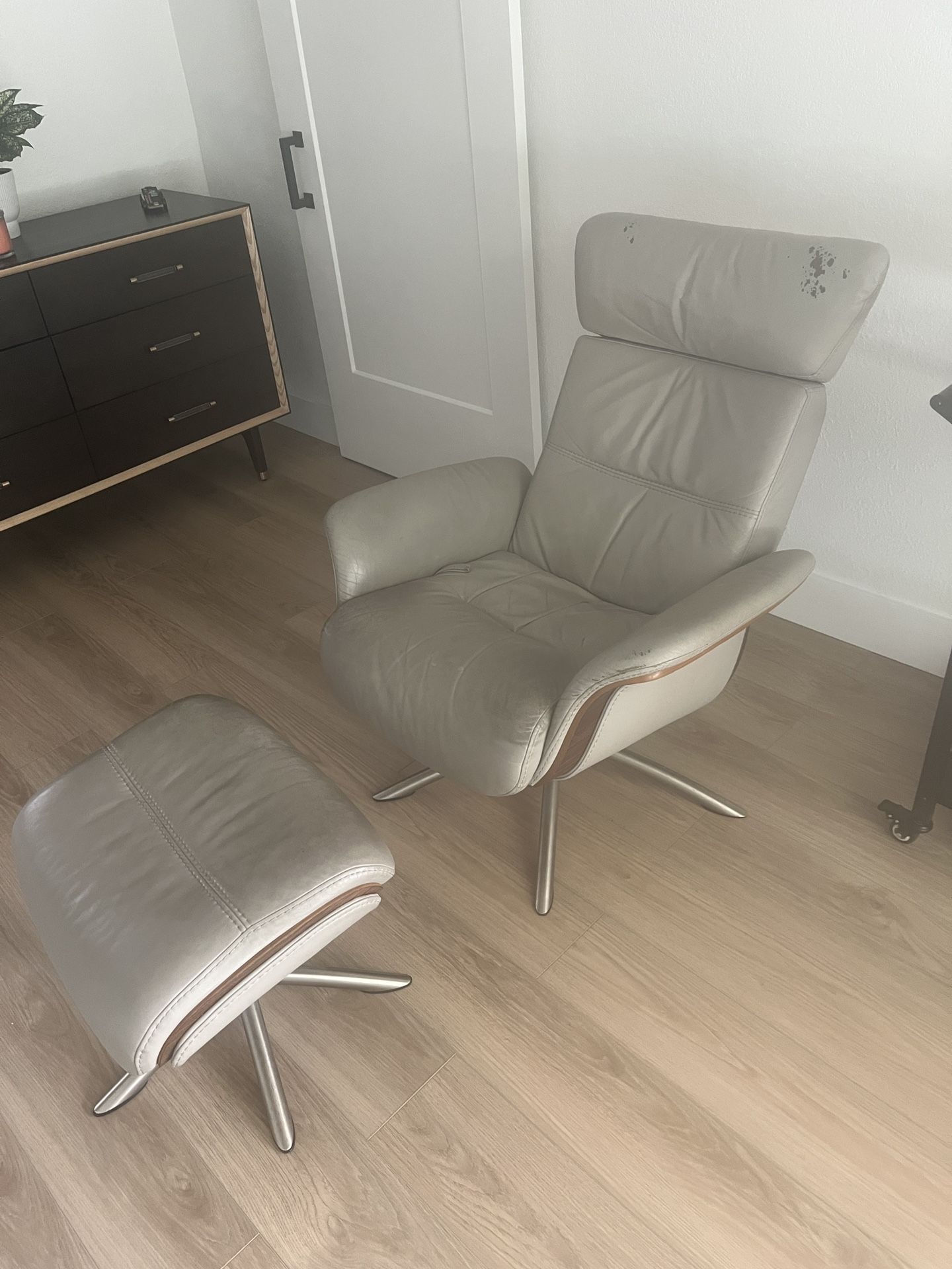 Mid Century Modern Recliner And Ottoman Leather