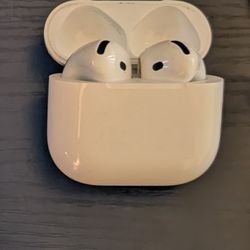 Apple Airpods 4 w/ Noise Cancellation