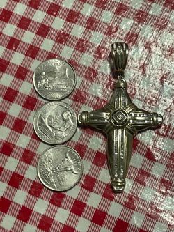 Cross pendant