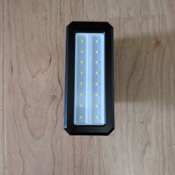 Milwaukee M12 ROVER USB charger  Floodlight