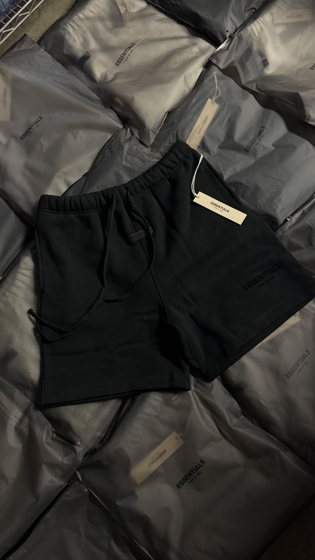 Stretch Limmo Essential Shorts