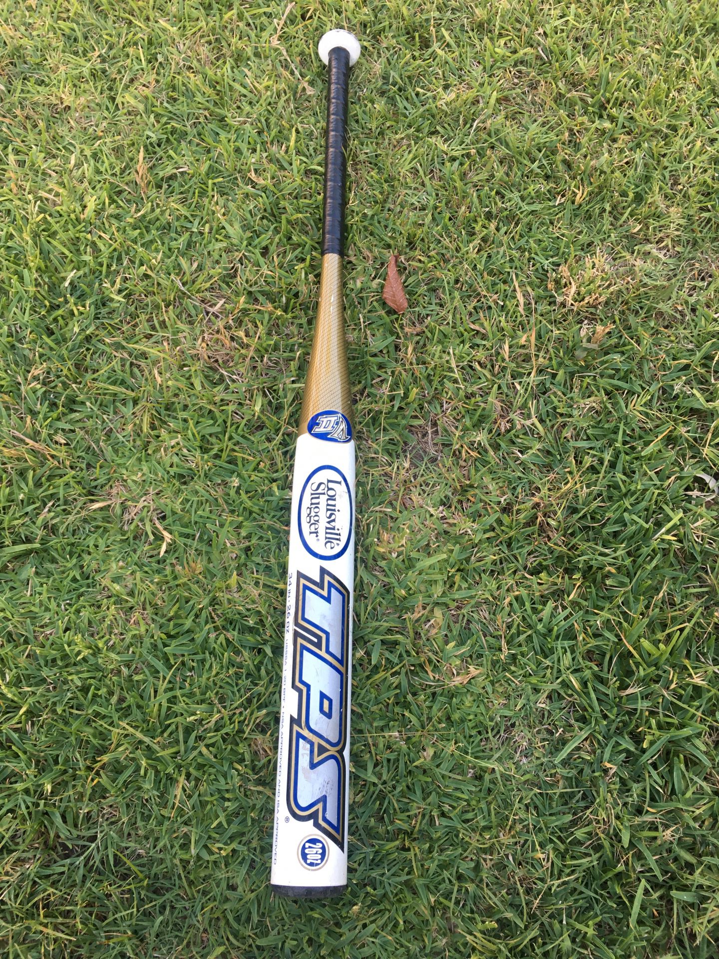Louisville slugger TPS voltage Slow pitch softball bat 34 inch 26 oz