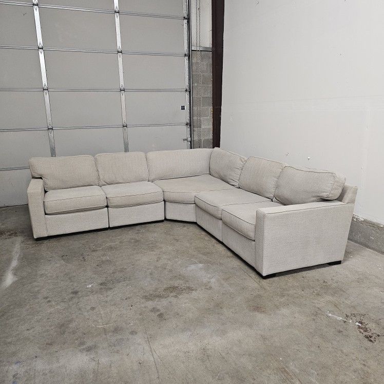 5pc Sectional Couch By Johnathan Louis