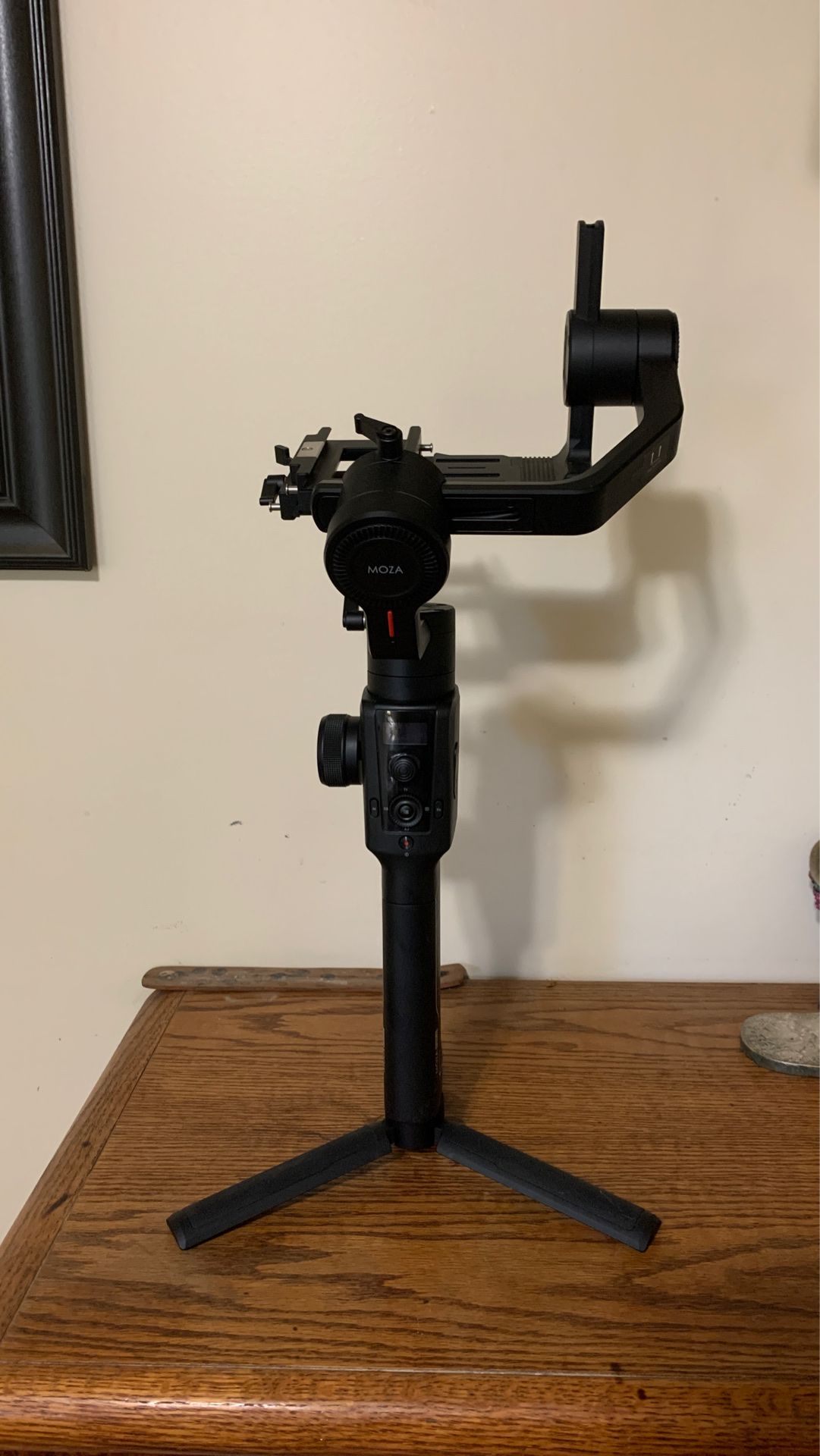 Moza Air 2 Gimbal Stabilizer