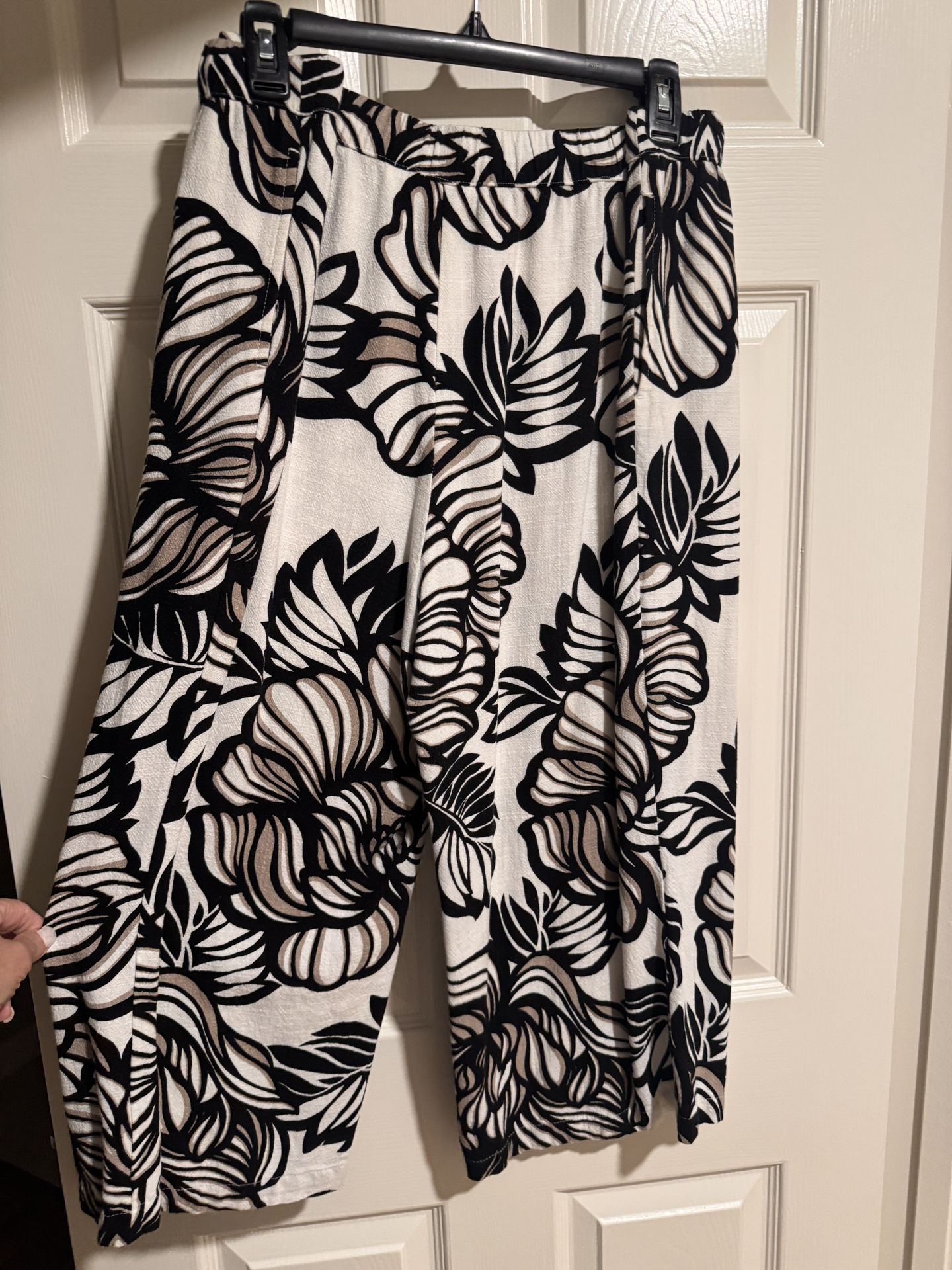 Women’s Plus Size Clothing,