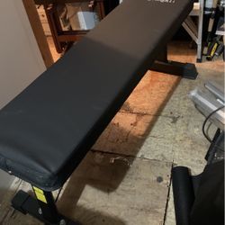 Flat Weight Bench 