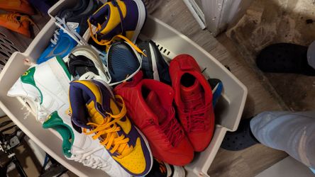 Bulk deals Men Brand name shoes  sixes 8-12