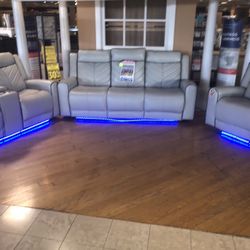 Optima Motion Sectional And Recliner