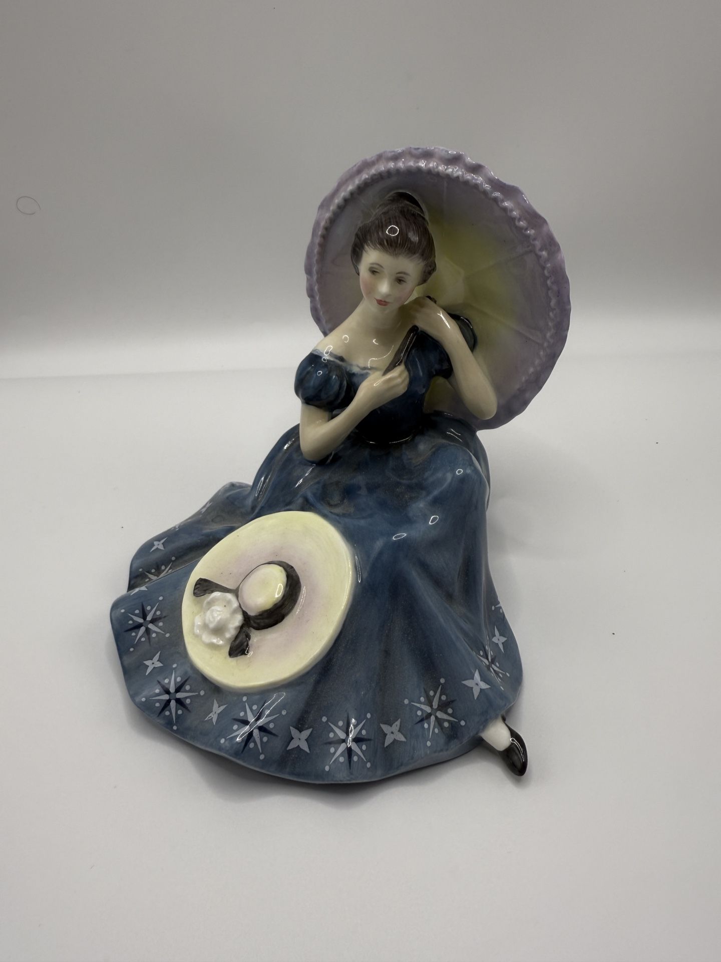 1974 ‘PENSIVE MOMENTS' HN 2704, Vintage Royal Doulton Figurine 5 Inches