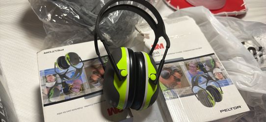 3m ear muff brand new