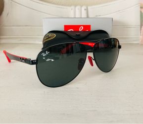 New Ferrari addition 🕶️