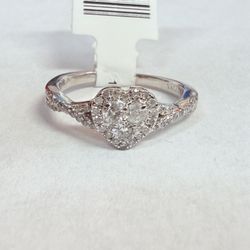 10K Gold & Diamonds Heart Ring