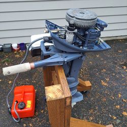 Boat Motor Mid 70s Evinrude 6hp