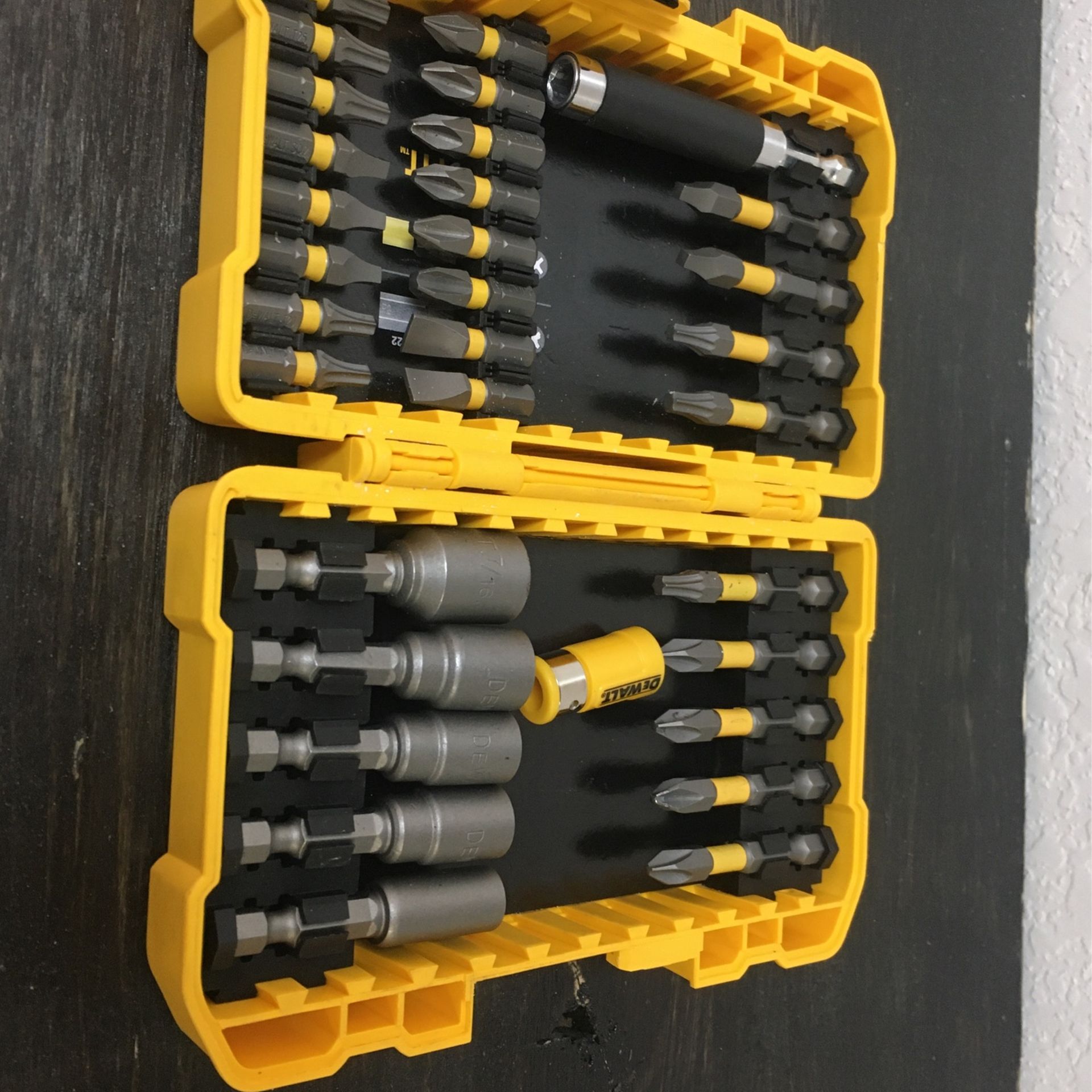 DEWALT Drill Bits Set Brand New Max fit DW2022 Industrial Tools Set BCP008848
