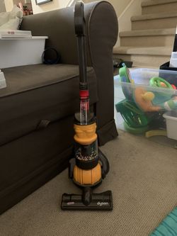 Dyson Play Vacuum 