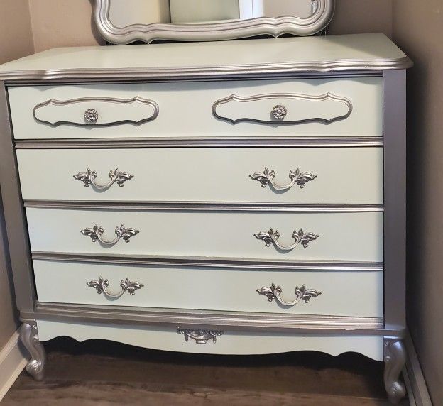 French Provincial Dresser With Mirror *PENDING *