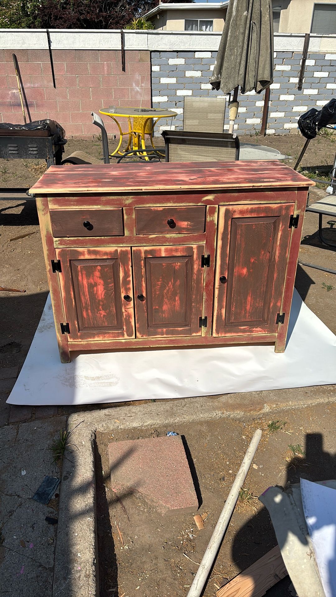 Dresser