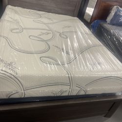 Queen Size Memory Foam Mattress 