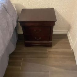 Bedroom Set With King Mattress/BoxSpring