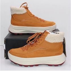 New SOREL X CALIA OUT N’ ABOUT 503 MID COZY BOOTS