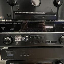 •YAMAHA NATURAL BOUND AV RECEIVER RX-V778