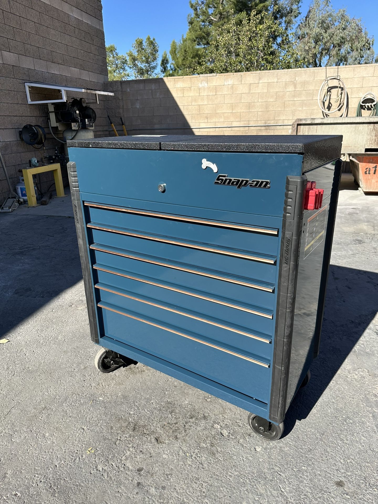 Snapon Roll Cart