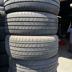 ‼️🚨vendo Set De Llantas 215 55 17 Michelín Tires 