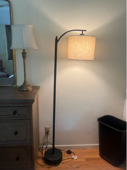 Floor lamp