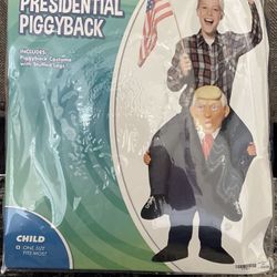 Spirit Halloween: Presidential Piggyback (Trump)
