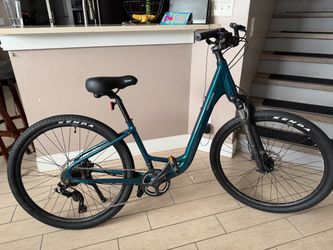 Cannondale Teal Step-Through City Bike