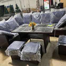 🌟 Outdoor 7-Piece Wicker Patio Dining Sofa Set – $499 🌟  ✨ Spacious • Stylish • Multi-Functional ✨ 	•	Includes: ✔️ Large sectional sofa with navy bl