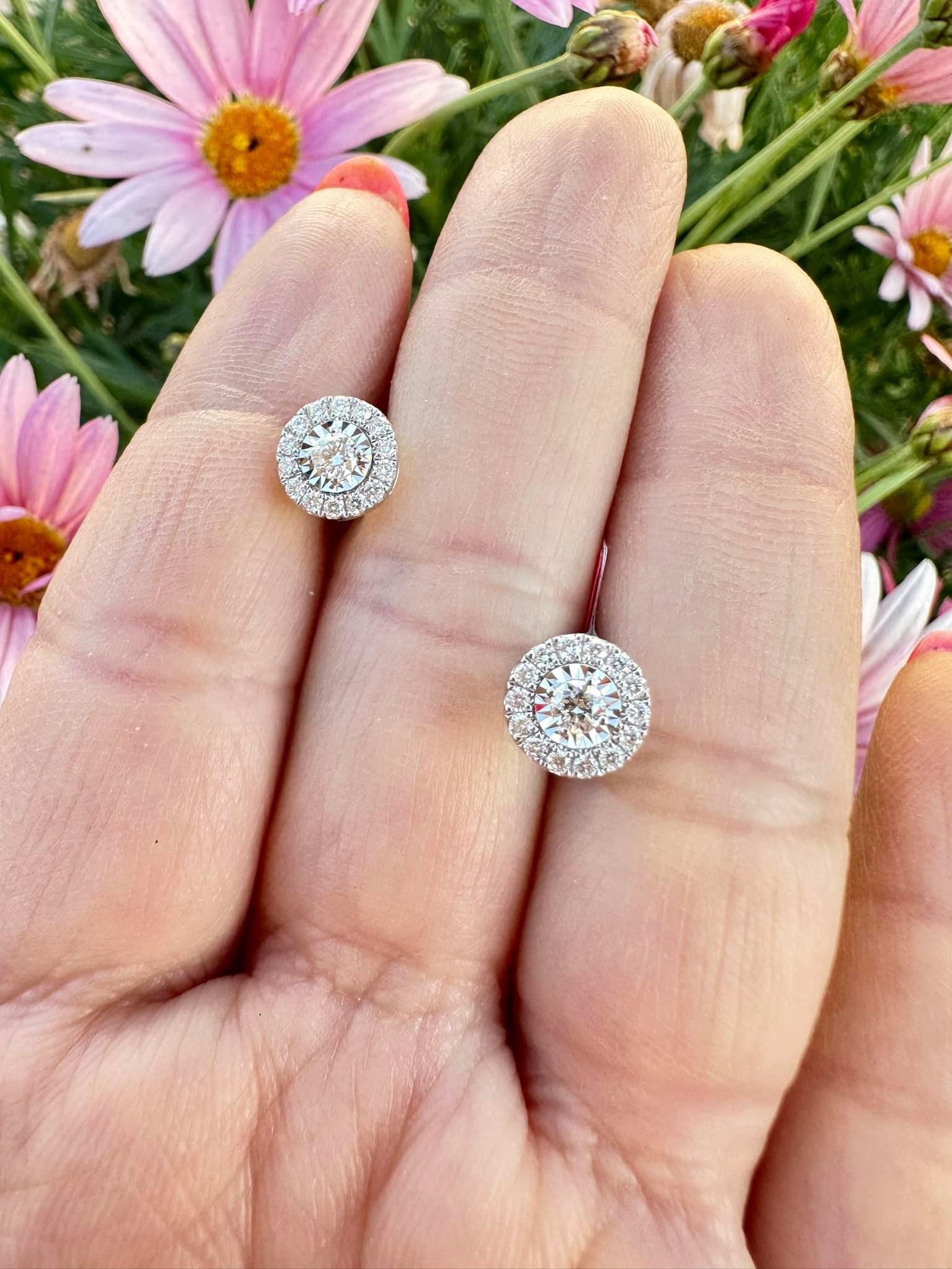 New natural diamond earrings 